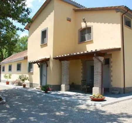 Casale Delle Querce بيت للعطل *